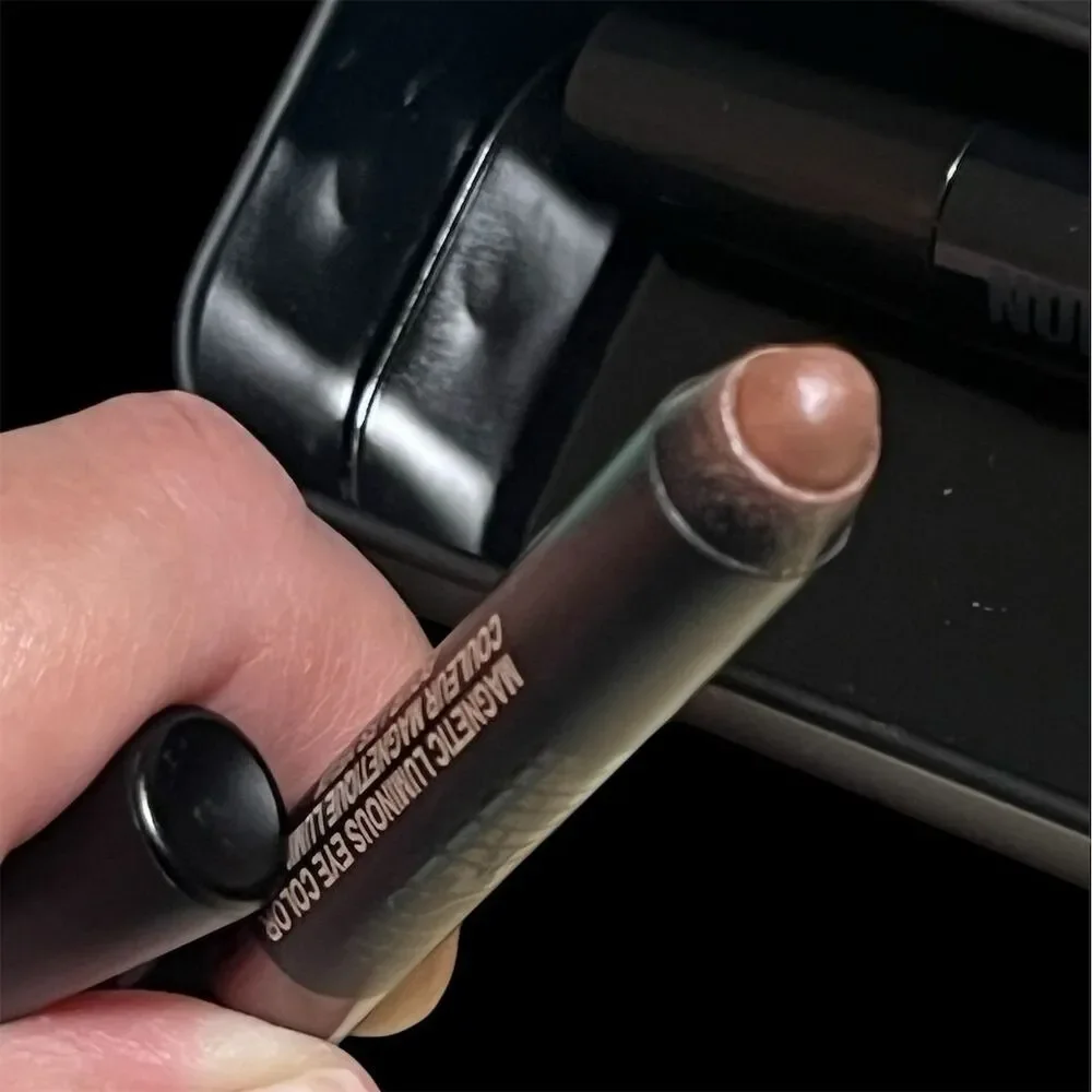 NUDE STIX Eyecolor in Spirit & Sharpener & Tin Case